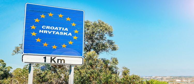 Chorwacja przystępuje do strefy Schengen
